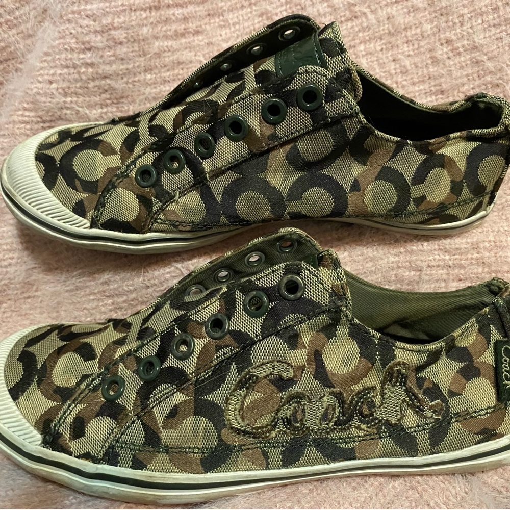 Coach sneaker / tennis shoes/ athletic wear brown/ khaki green/ beige